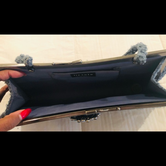 Purse - Picture 2 of 2